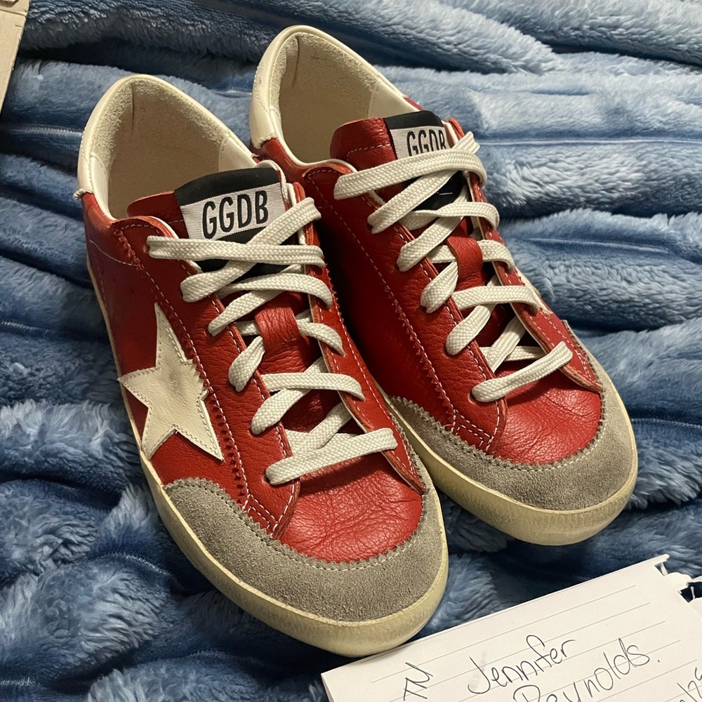 Golden goose superstar Penn star 36